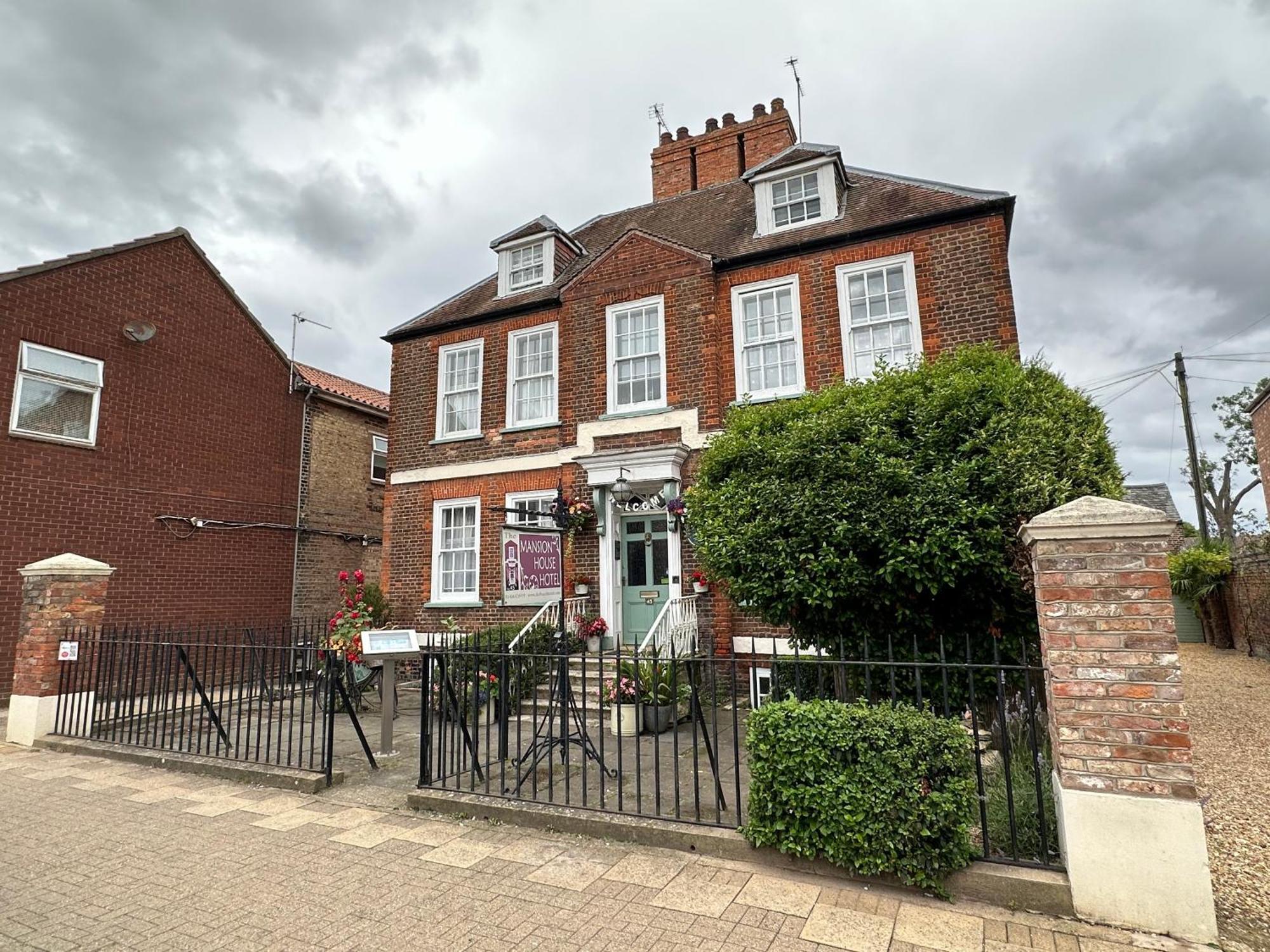 The Mansion House Hotel Holbeach Dış mekan fotoğraf